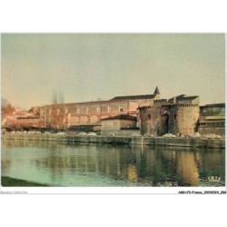 AMHP3-0217-16 - COGNAC - charente - vue générale du château de cognac - etablissements cognac otard s-a