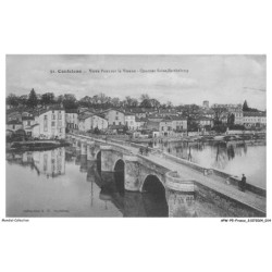 APWP5-0306-16 - CONFOLENS - Vieux pont sur la vienne - Quartier Saint-Barthélemy