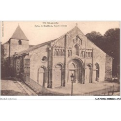 AAJP10-16-0845 - Eglise de RUFFEC - Façade romane