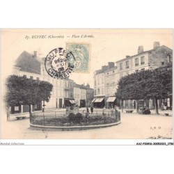 AAJP10-16-0841 - RUFFEC - Place d'Armes