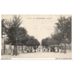 AWYP3-0178-16 - AMGOULEME - Le parc