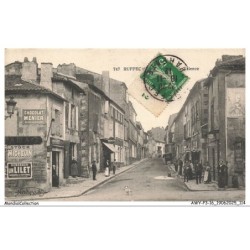 AWYP3-0208-16 - RUFFEC - Vue sur une rue