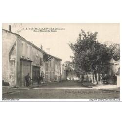 AYZP2-0195-16 - MARCILLAC-LANVILLE - Rue et place de la mairie