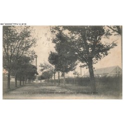 BX-BFP1-0731-16 - LA COURONNE - Usine de l'abbaye - L'allée