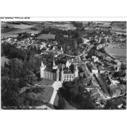 CM-BFP1-0609-16 - VERTEUIL-SUR-CHARENTE - Vue générale - Au premier plan le chateau