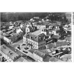 CK-BFP1-1078-16 - EN AVION AU-DESSUS DE CHASSENEUIL - L'Hotel de ville