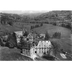 15 AURILLAC AK-DC272 VUE AERIENNE LA CHATEAU DE FABREGUES