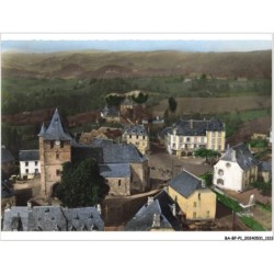 BA-BFP1-0562-15 - RAULHAC - L'église et le centre