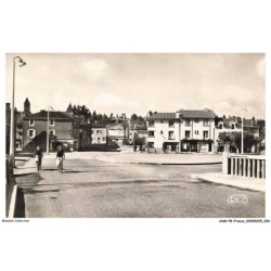 AXMP8-0648-16 - CHABANAIS - Place colbert