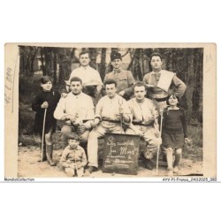 AYVP1-0041-16 - Portrait de groupe