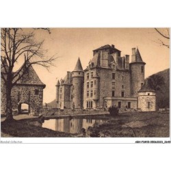 ABHP3-15-0239 - Le Cantal Pittoresque - Vue générale du château de Pesteil à Polminhac