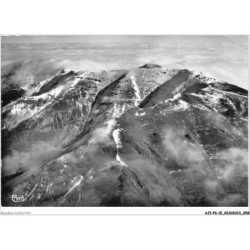 AJIP6-15-0581 - PLOMB-du-CANTAL - vue générale aérienne