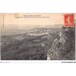 AJIP6-15-0566 - le rocher basaltique de - CHASTEL et vue sur les monts dores