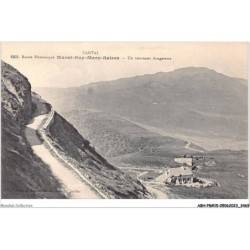 ABHP8-15-0650 - Route Pittoresque MURAT-PUY-MARY-Salers - Un tournant dangereux
