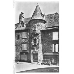 APJP13-0949-15 - VIC-SUR-CERE - maisons des princes de monaco