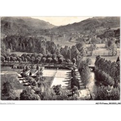 AKJP3-0236-15 - VIC-SUR-CERE - le parc des sports