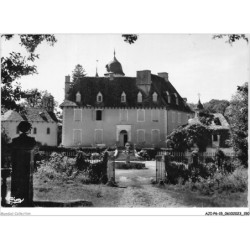 AJIP6-15-0627 - CALVINET - cantal - château de lamothe