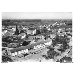 AUEP11-0763-16 - FOUQUEURE - en avion au-dessus - le groupe scolaire