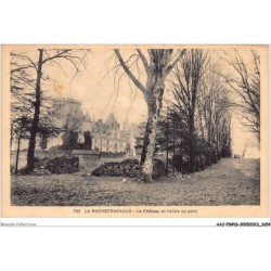 AAJP9-16-0790 - LA ROCHEFOUCAULD - Le Château et l'allée du parc