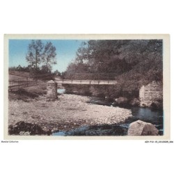 AZVP12-1196-15 - DORE-L'EGLISE - Le vieux pont sur la dore